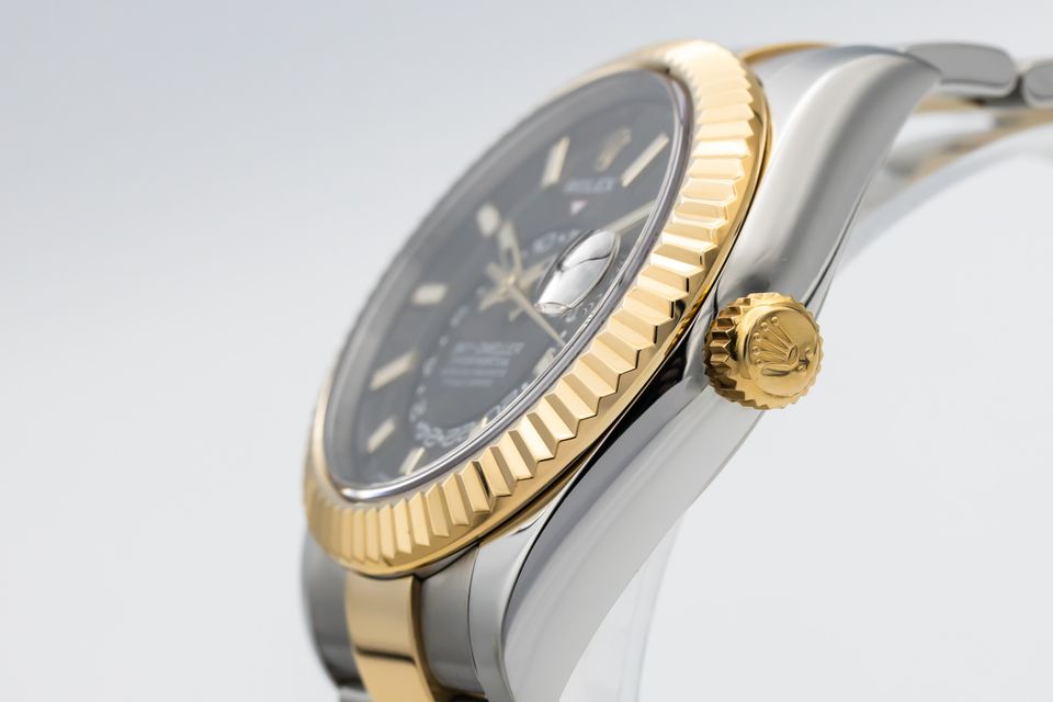 Rolex Sky-Dweller 326933 Image 2